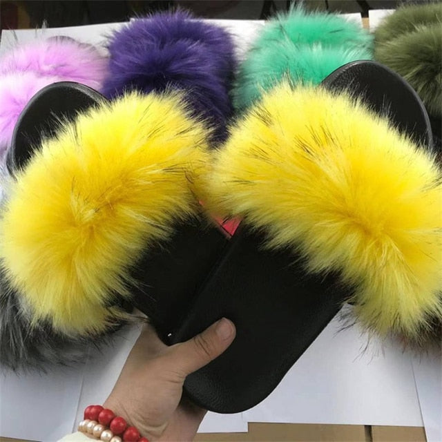 Girl Luxury Fluffy Fur Slippers Ladies Indoor Warm Furry Fur Flip Flops Women